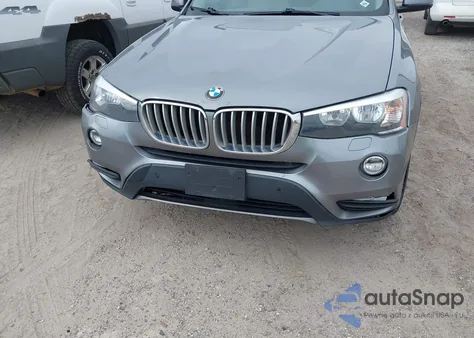 2015 BMW X3 xDrive28I z USA, uszkodzony, nr VIN 5UXWX9C57F0D53640